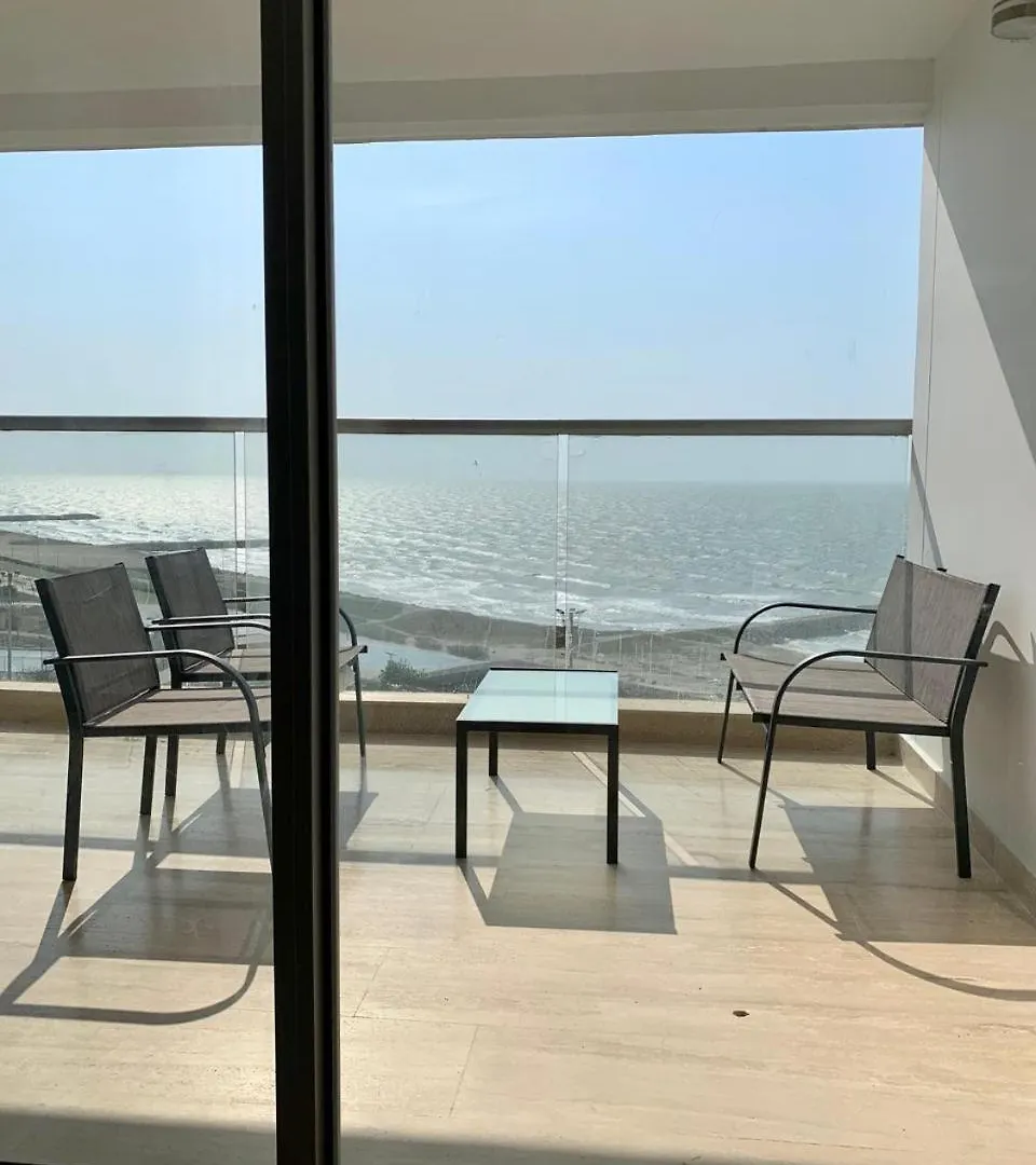 Estrena Suite Ocean Front Cartagena Apartment